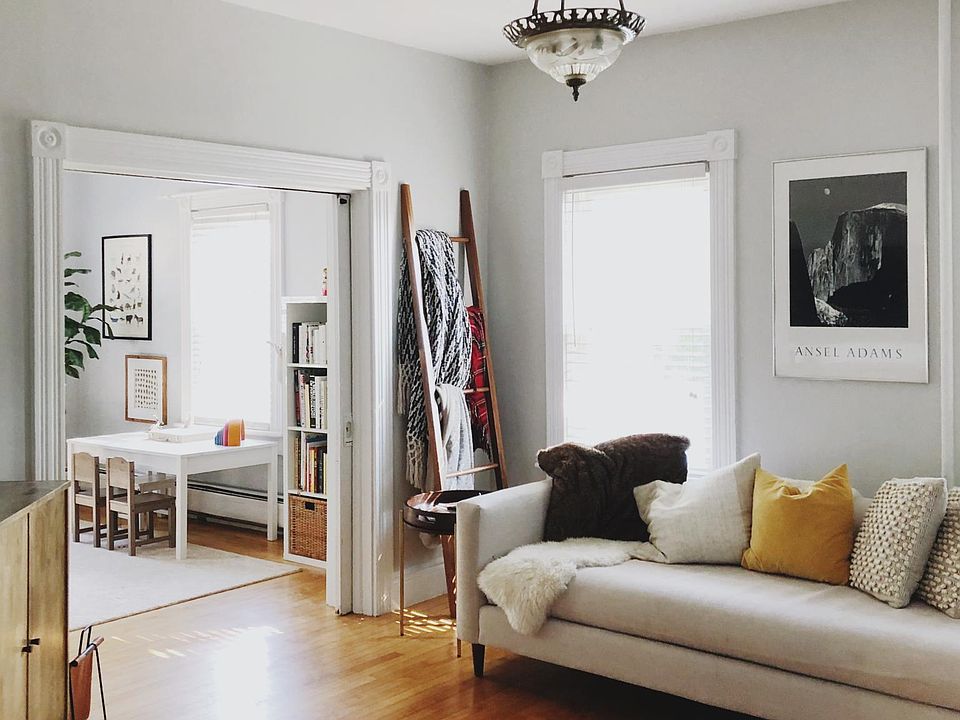1st image of 77 Mawney St #1