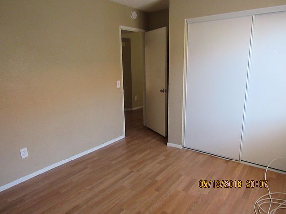 4th image of 16250 Jasmine St