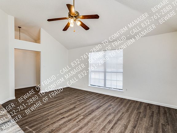 5th image of 1538 Evergreen Dr
