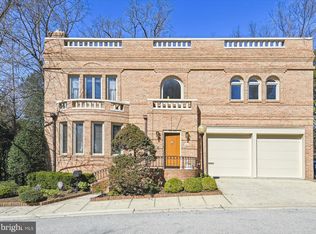 4606 Foxhall Cres NW, Washington, DC 20007