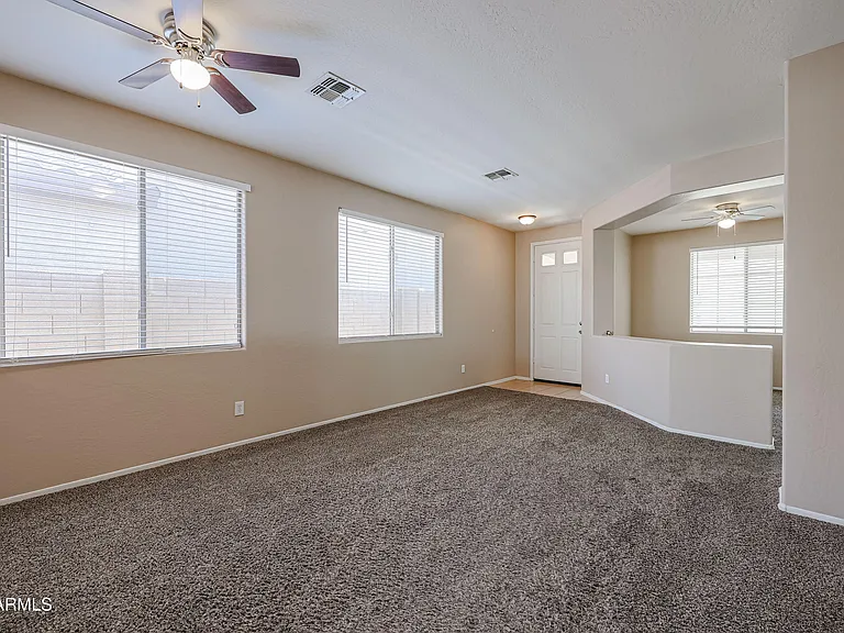 2470 W Warren Dr — Photo 15