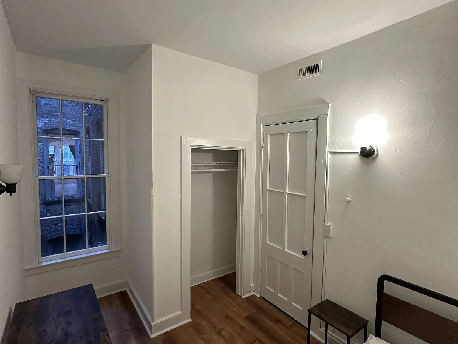 4 bed, 1200 sqft, $650 — Photo 3