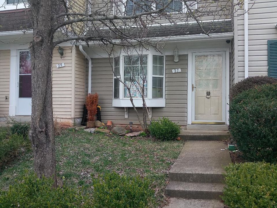 1st image of 27 Southall Ct #3