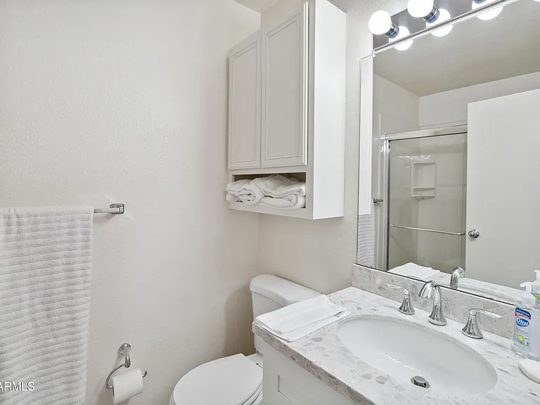 7306 E Rancho Vista Dr — Photo 11