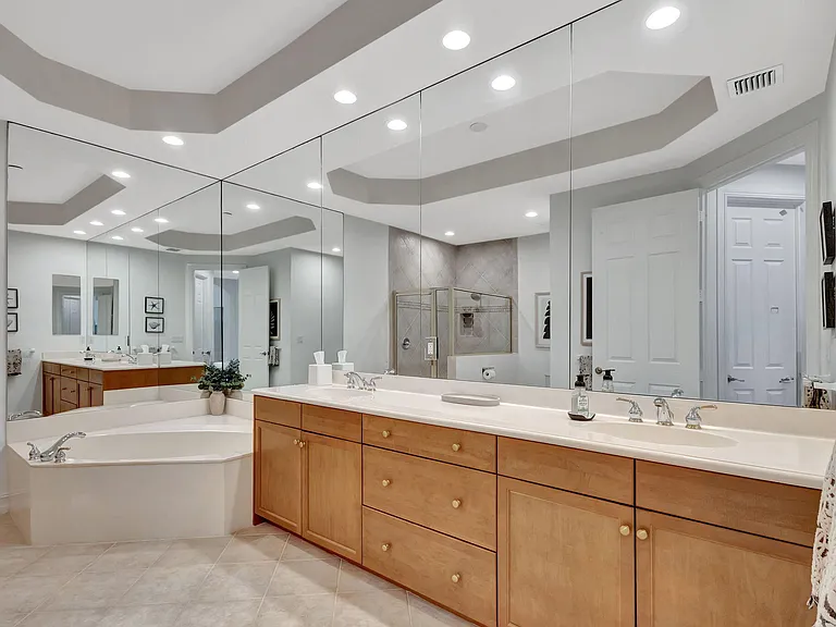 10156 N Orchid Reserve Dr — Photo 8