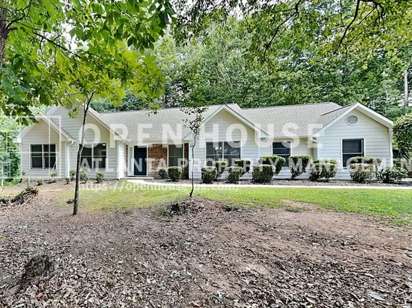 5665 Enchantress Ln, Buford, GA 30518