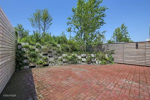 Sold by Corcoran | media 32