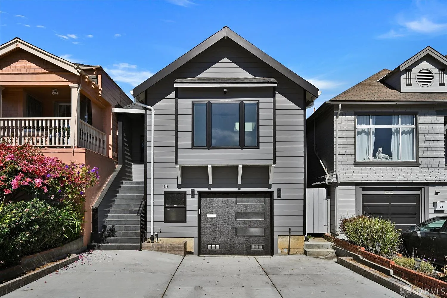 3 bed, 3.0 bath, 1600 sqft, $7,800 — Photo 1