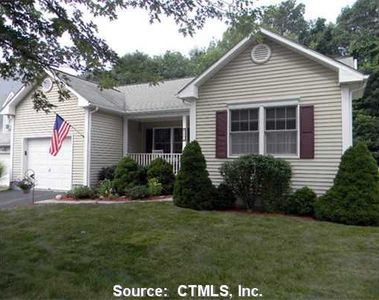 117 Heather Glen Ln, Groton, CT, 06355