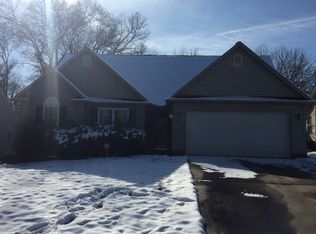 754 Cotton Branch Dr, Boiling Springs, SC 29316