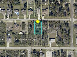 2709 43rd St W, Lehigh Acres, FL 33971