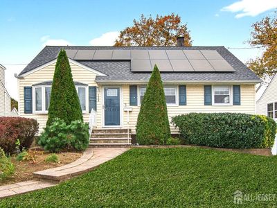 135 Bond St, Iselin, NJ, 08830