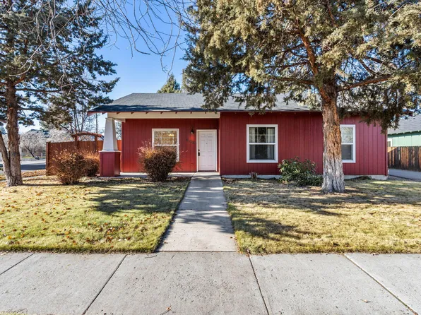 61127 Larkspur Loop, Bend, OR 97702