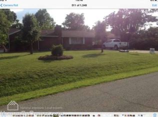 3637 Skyview Dr, Huntington, WV 25701