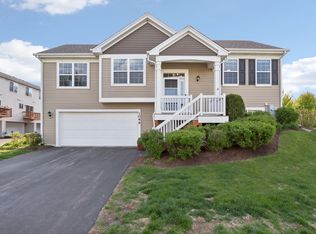 1046 Piccolo Ln, Volo, IL 60073