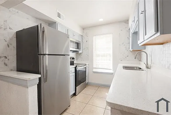 4620 San Jacinto St — Photo 34