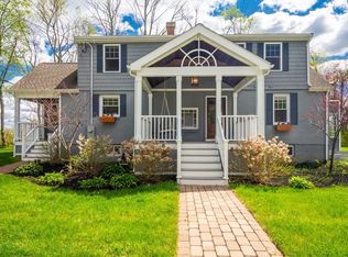 3 Walters Dr, Oxford, MA 01540