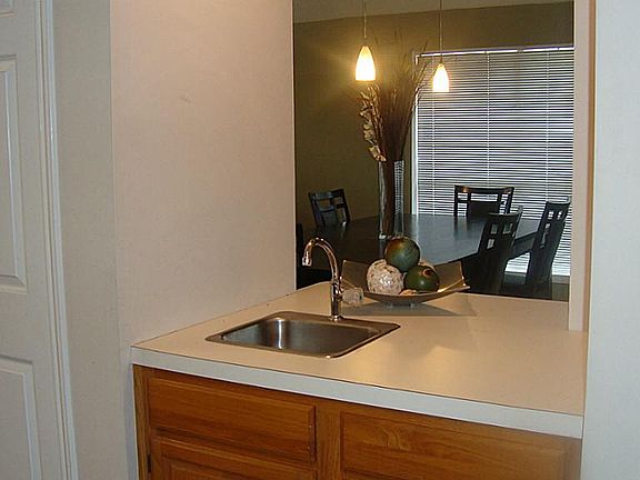  wet bar between formal dining and the kitchen.
