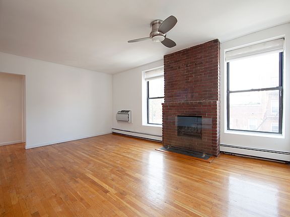 4th image of 211 Sackett St APT 3E