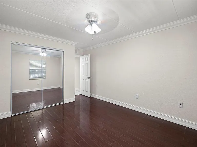 5221 Bayshore Blvd #11 — Photo 29