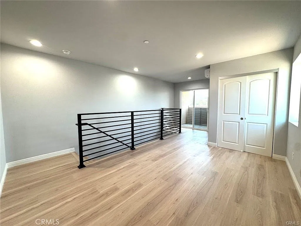 Studio, 1.5 bath, 593 sqft, $1,750 — Photo 4