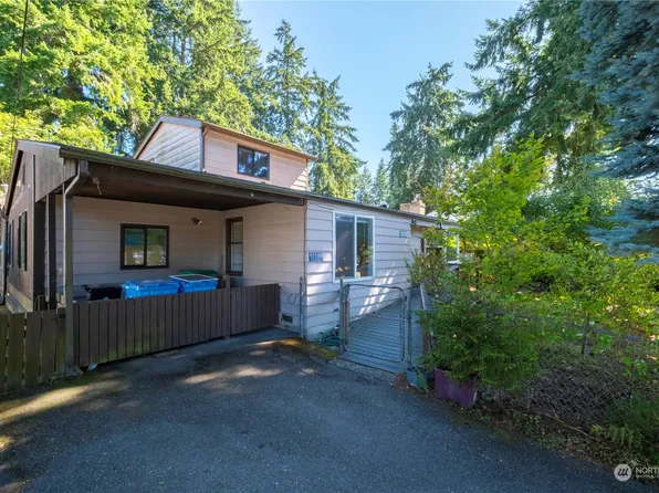 18808 Ashworth Avenue N, Shoreline, WA 98133