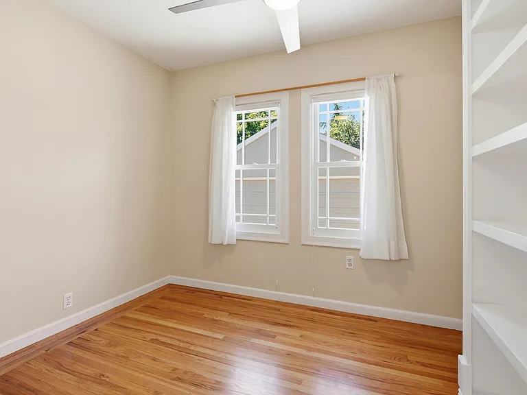 126 Jeter St — Photo 25