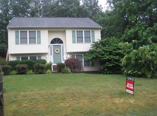 4206 Saltburn Ct, Fredericksburg, VA 22408