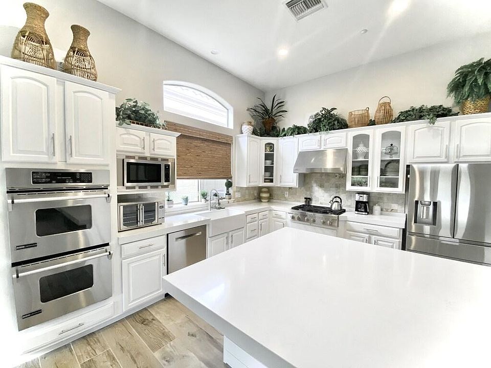 1st image of 7749 E Manana Dr