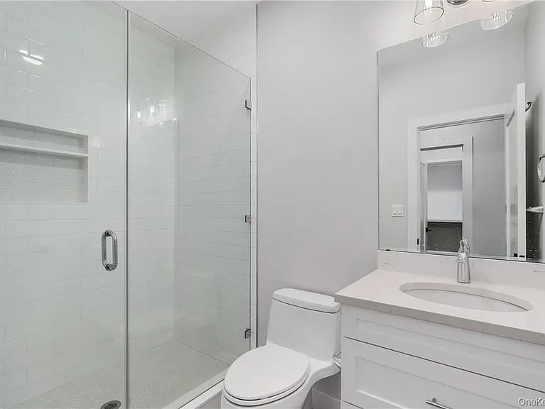 447 Warburton Ave #1 — Photo 6