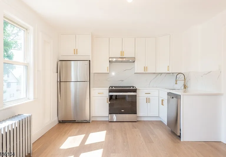 88 Hughes St #2 — Photo 2