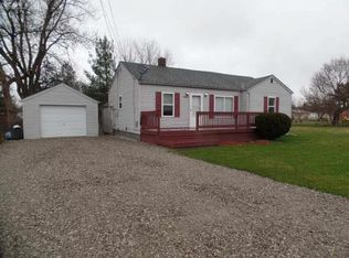 6085 E Pearl St, Burton, MI 48509