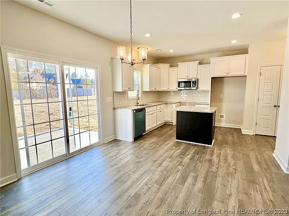 5th image of 4613 Scenic Pines Dr