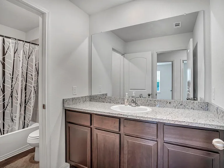 169 Allington Cir — Photo 15