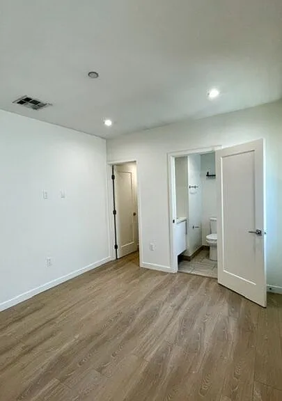 5222 Satsuma Ave — Photo 26