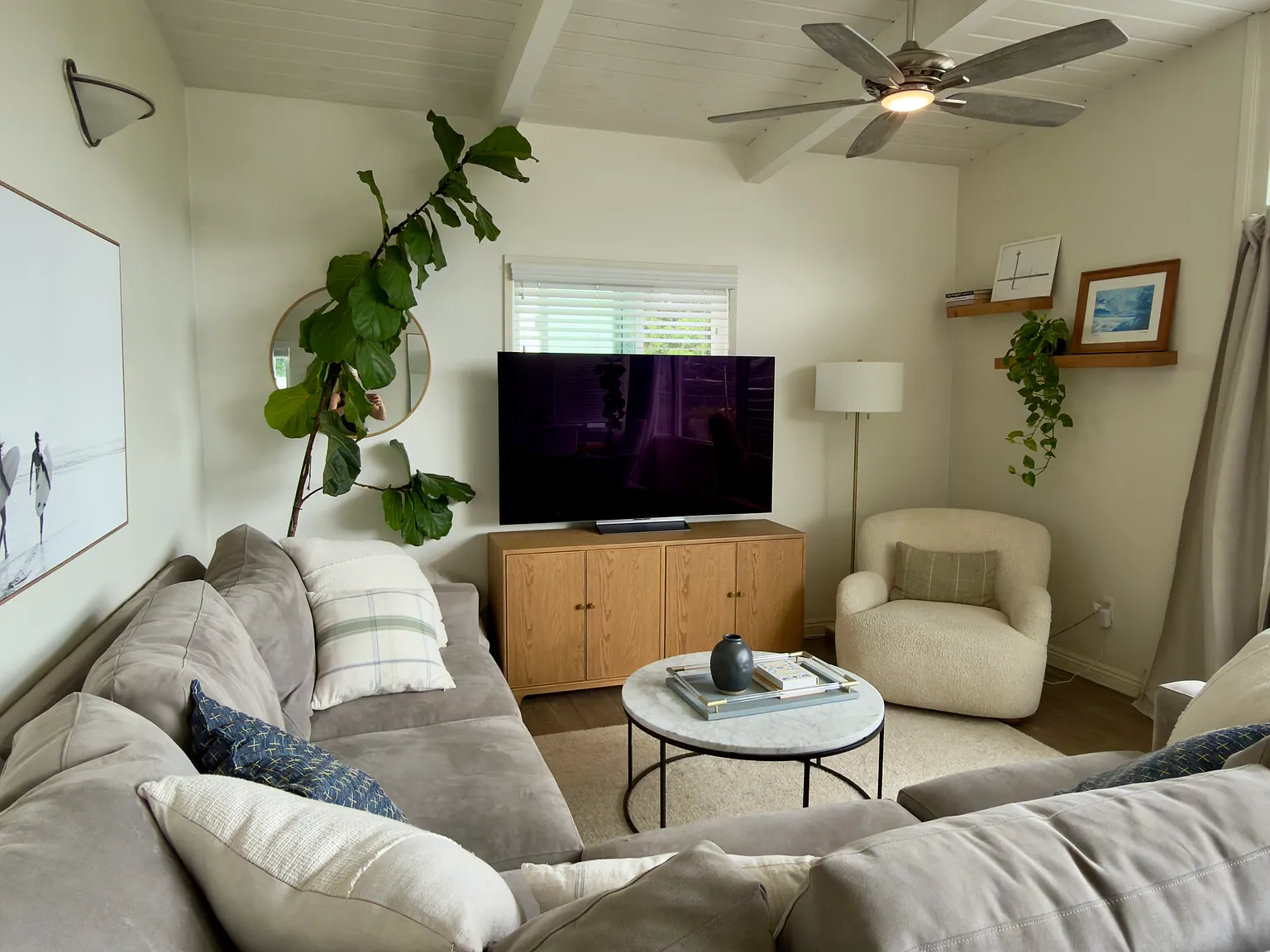 3 bed, 1295 sqft, $7,750 — Photo 2