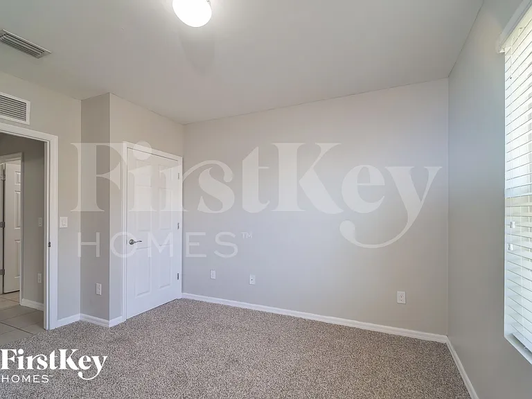 620 SE 1st Pl — Photo 14