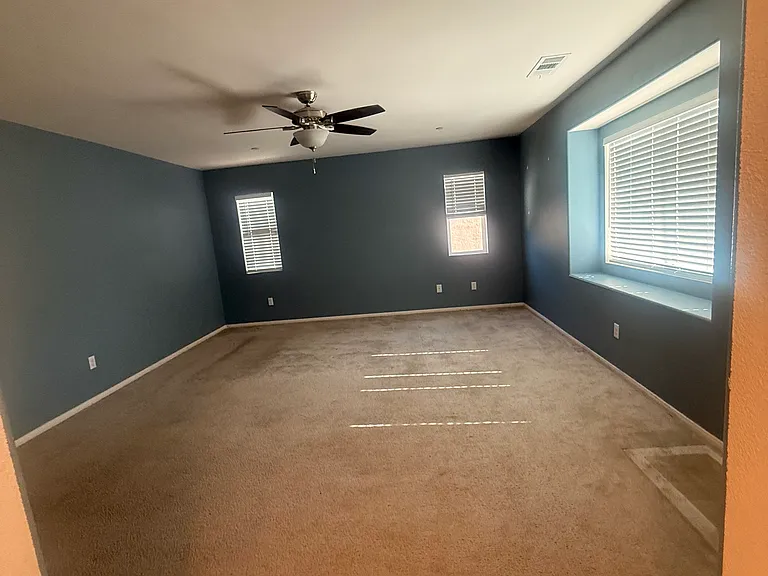 12992 Ivy Hill Ct — Photo 9
