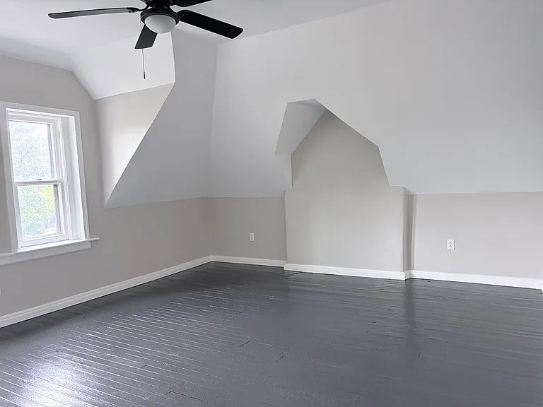 1702 S 2nd Street — Photo 2