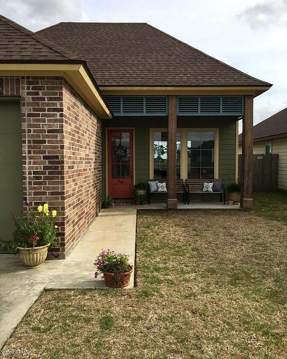 1st image of 706 Highland View Dr
