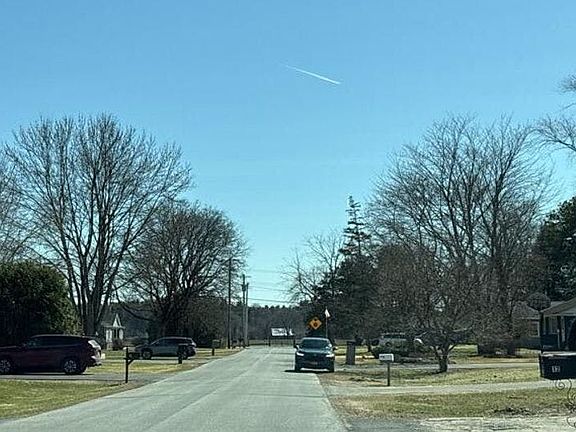 4th image of 11 Castle Rd