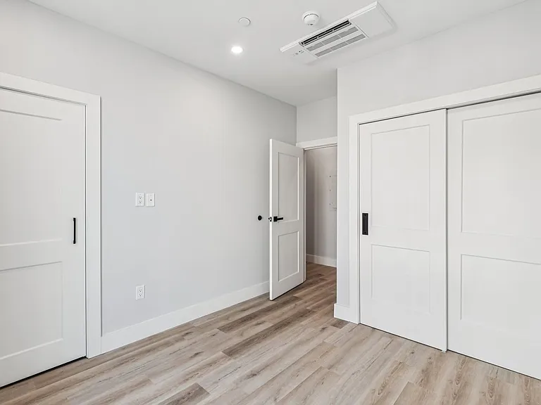 Triad Apartments: Brand New near Drexel & Penn — Photo 29