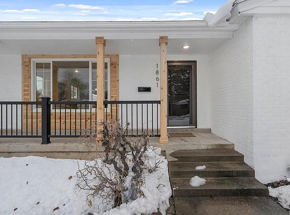 3rd image of 1861 E Severn Dr