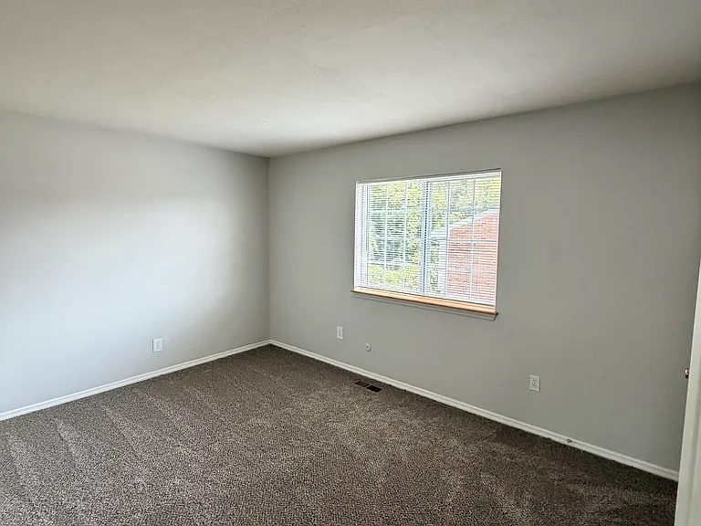 3151 Waycross Dr — Photo 4