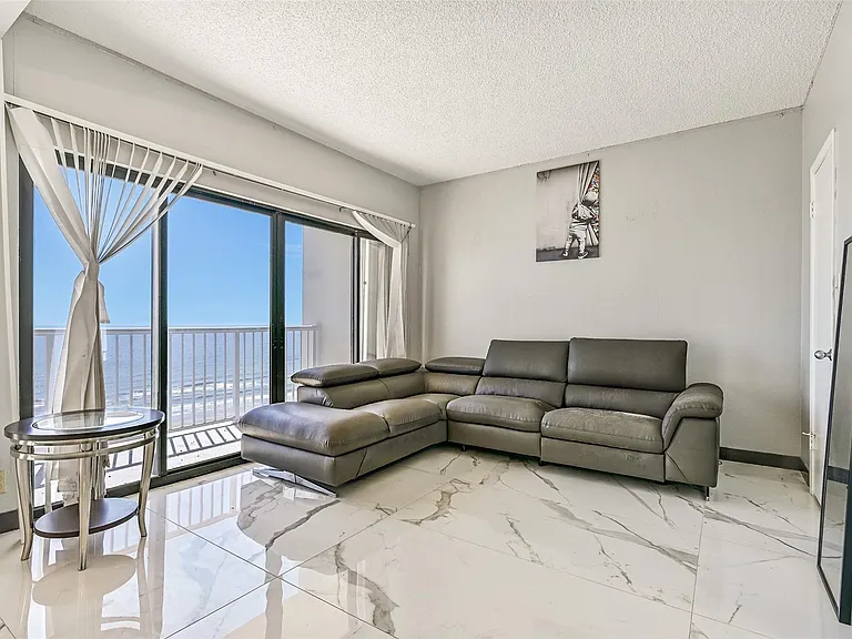 7700 Seawall Blvd #702 — Photo 6