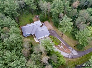 8233 28th St SE, Ada, MI 49301