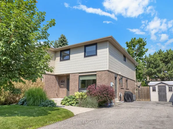 44 Loscombe Dr, Clarington, ON L1C 3S9