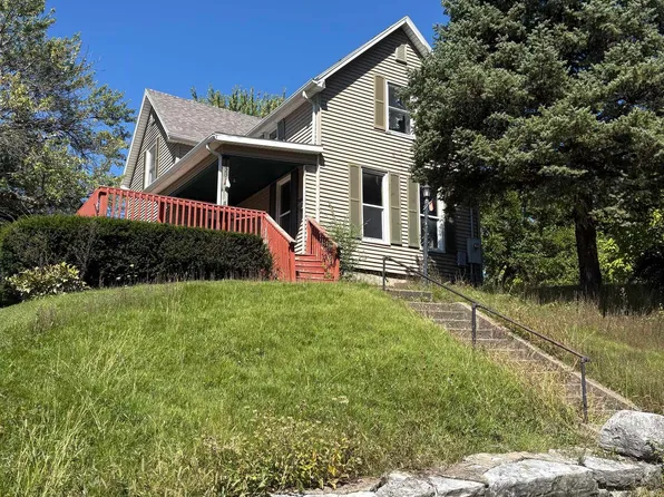 223 N McLean St, Ottumwa, IA 52501