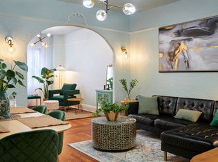 25-39 32nd St #2, Astoria, NY 11102