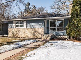 925 7th Ave SW, Rochester, MN 55902